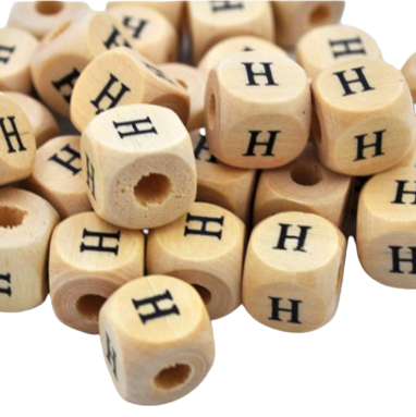 Koralik drewniany literka H (1)